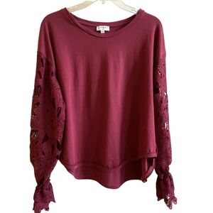 UMGEE Burgundy Top With Lace Sleeves Misses size L